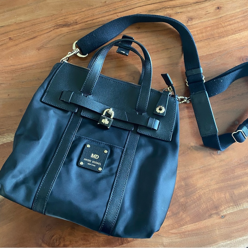 Pre-loved Henri Bendel collectors black crossbody bag